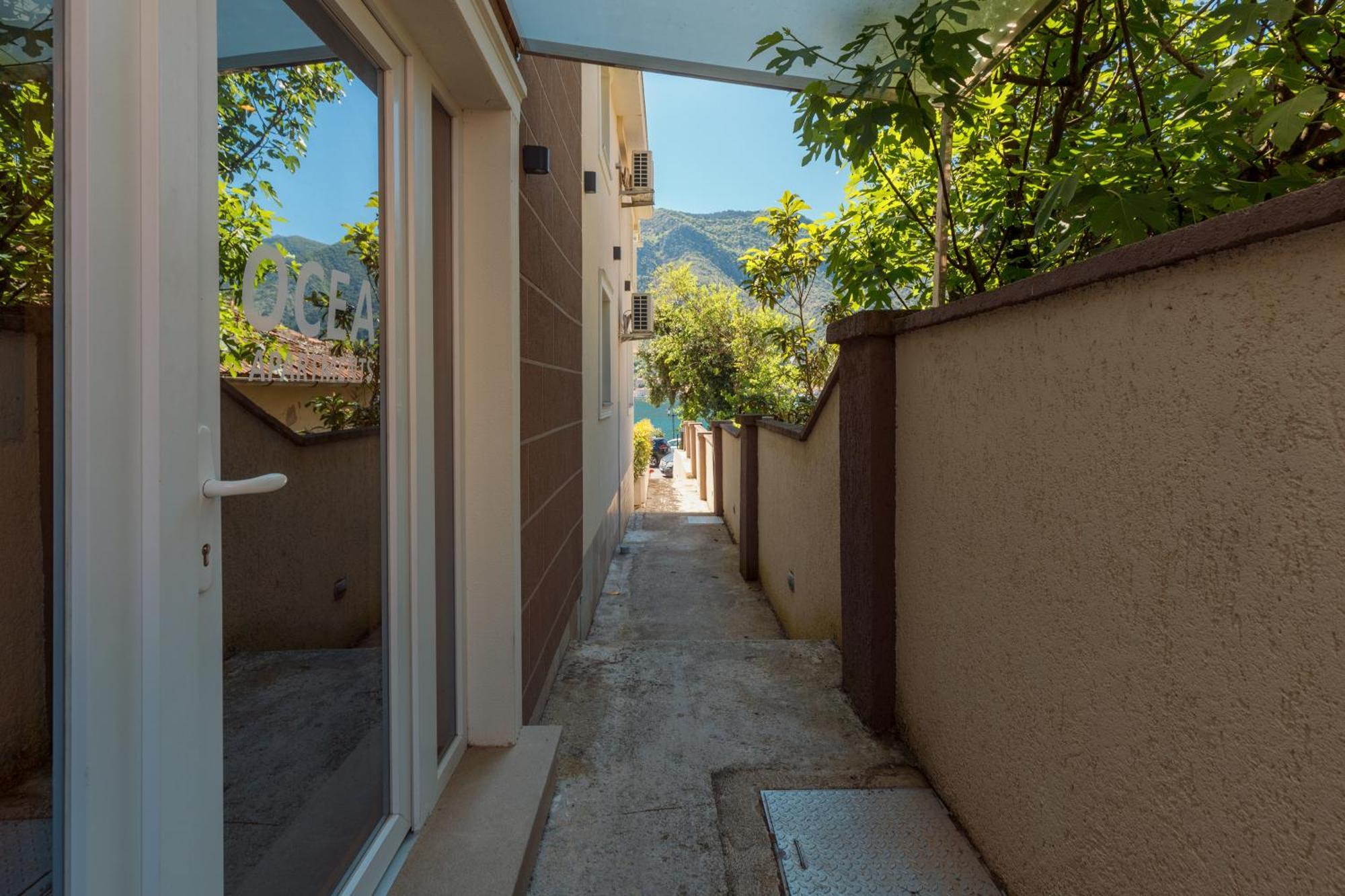 Ocea Studio Apartments Kotor Exterior photo